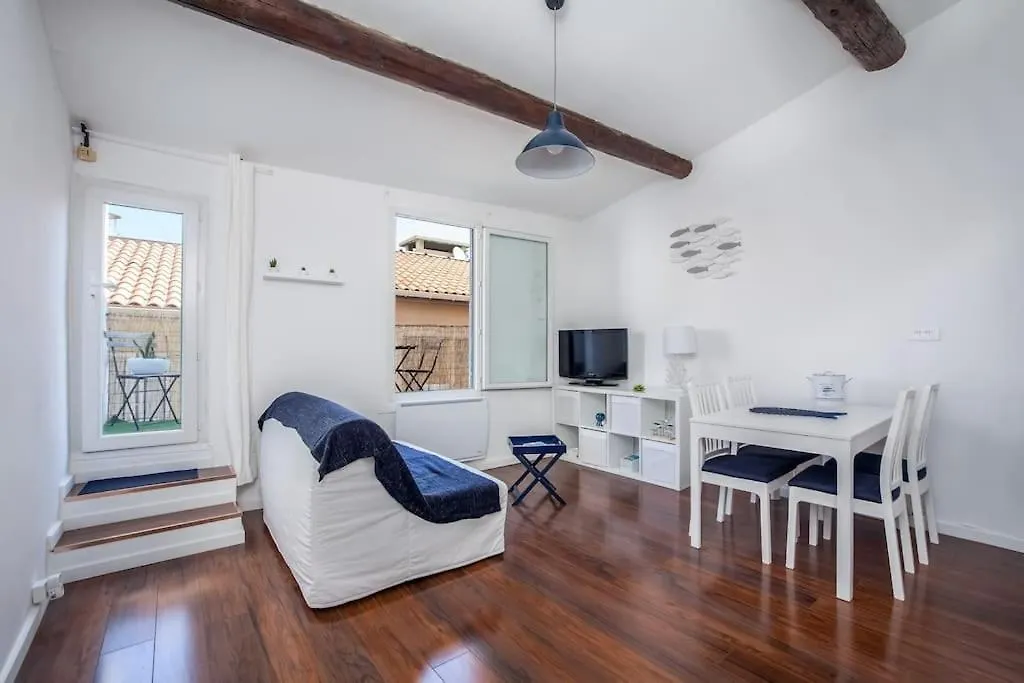 Au Coeur Du Panier Avec Terrasse 2 A 4 Personnes Climatisation Apartment Marseille