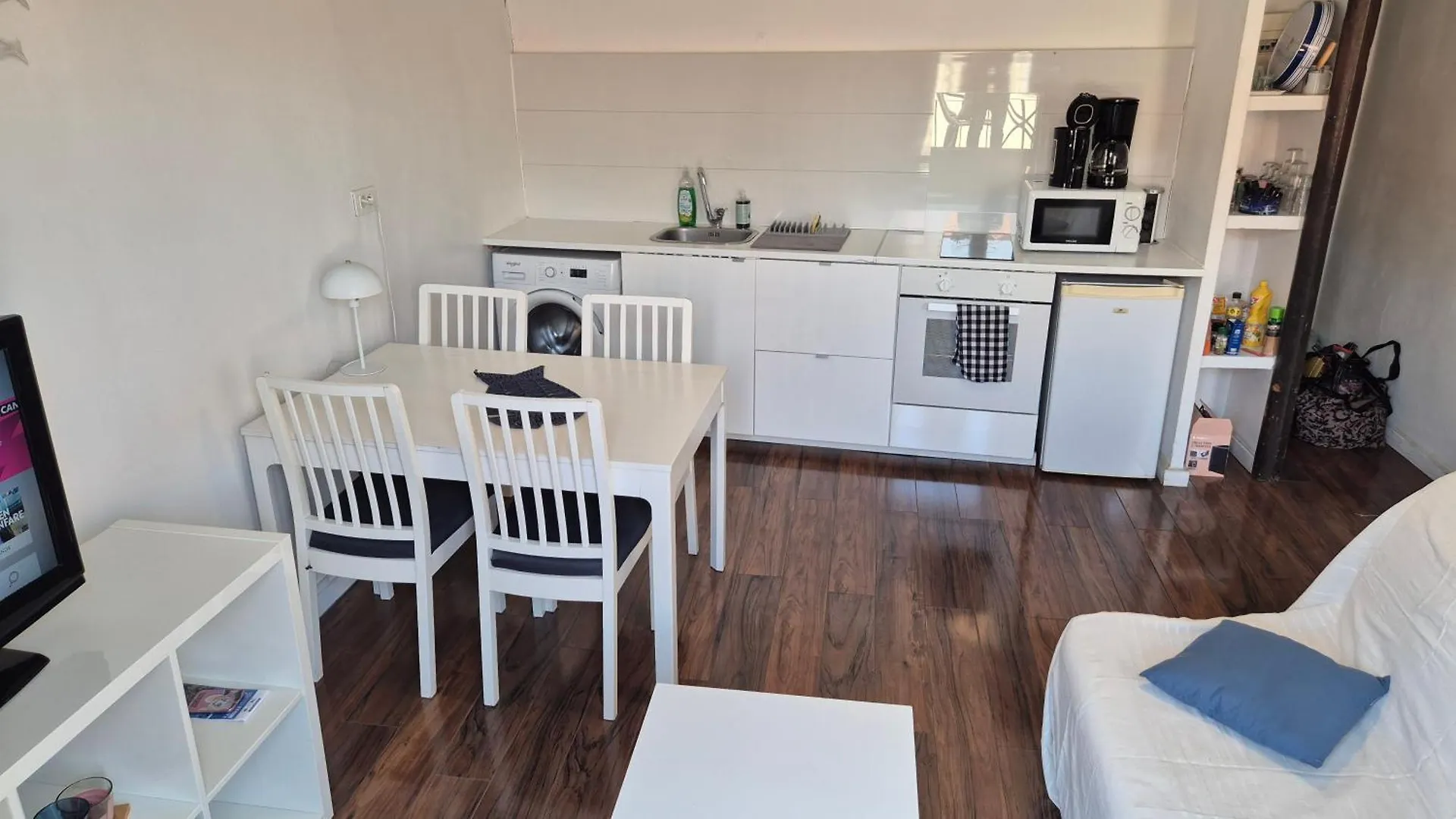 Au Coeur Du Panier Avec Terrasse 2 A 4 Personnes Climatisation Apartment Marseille France