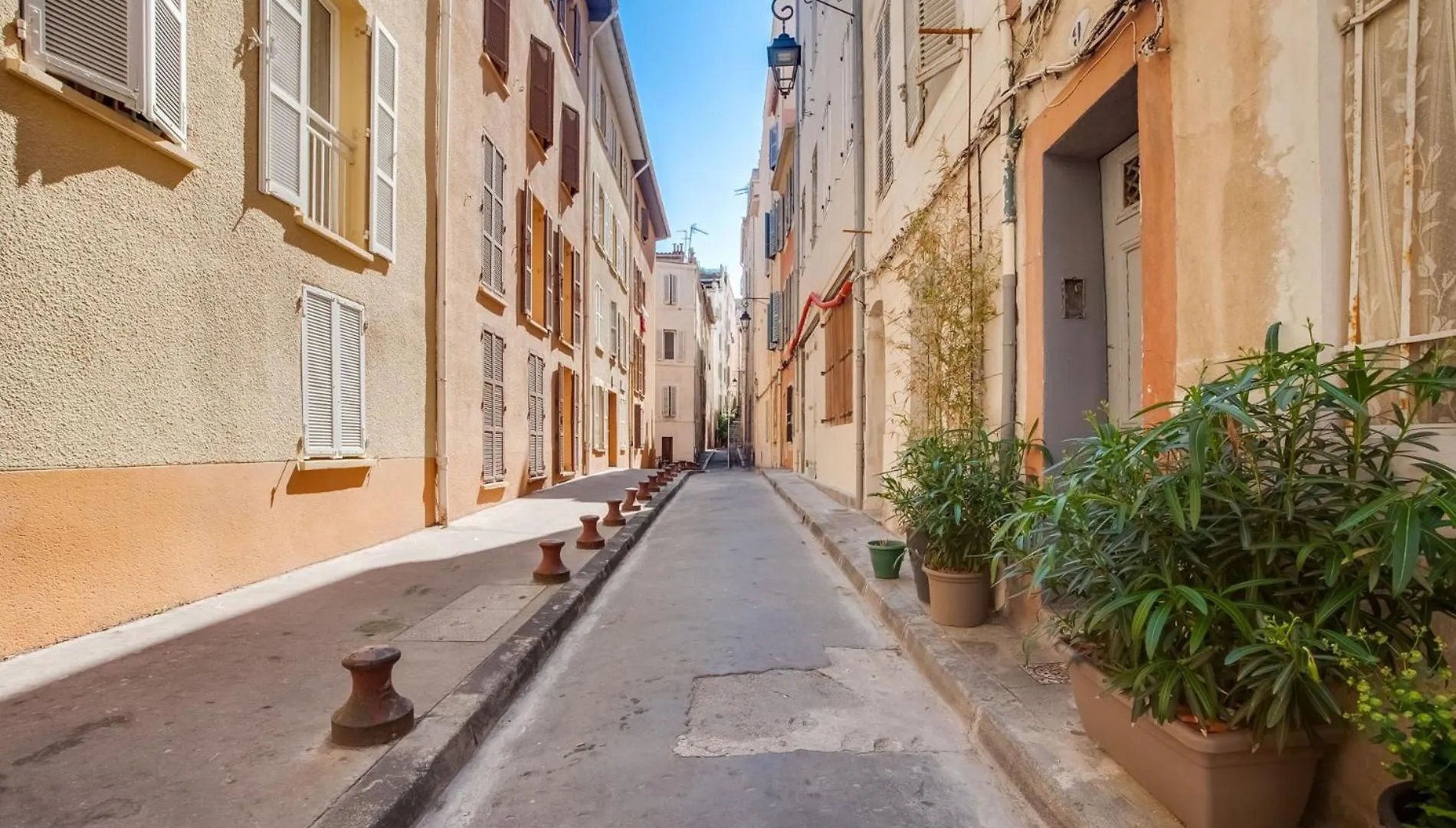 Au Coeur Du Panier Avec Terrasse 2 A 4 Personnes Climatisation Apartment Marseille France
